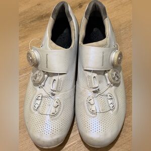 Men’s Shimano White EU 42 Cycling Shoes